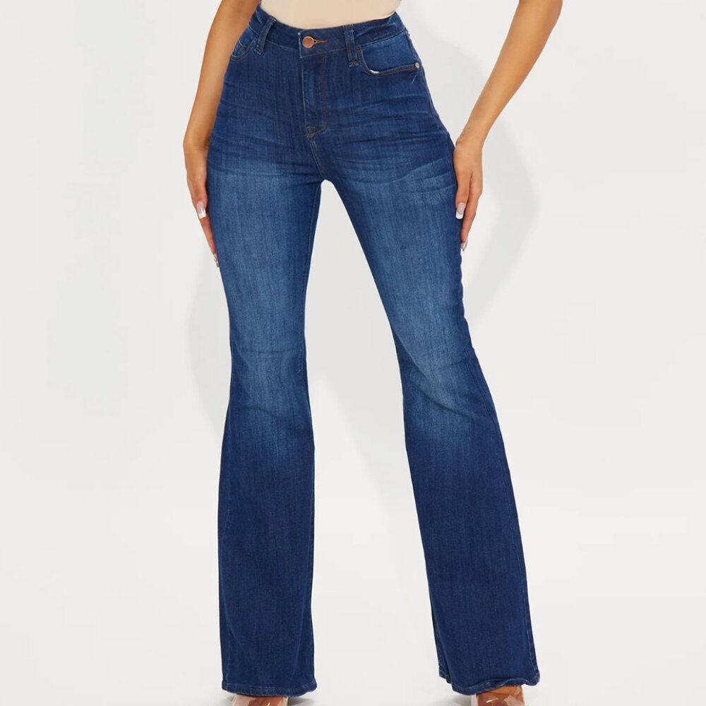NWT Fashion Nova Flare Jeans